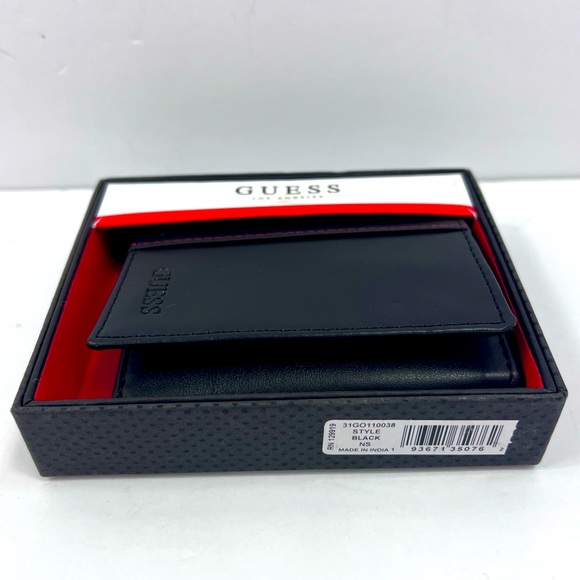 ⭐️GUESS💯 BLACK TRI FOLD MENS BLACK WALLET, GUESS LOGO INDENTED - Picture 10 of 15